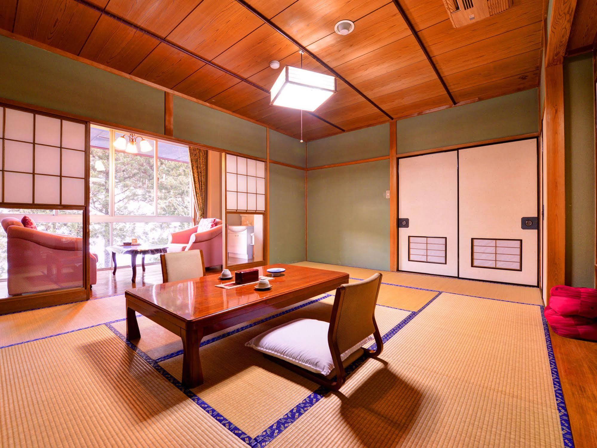 Ryoriryokan Kinshokan Gujō Extérieur photo